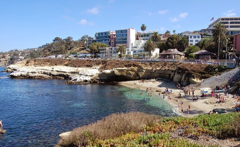 Praia de La Jolla em San Diego na Califórnia Praia de La Jolla em San Diego na Califórnia