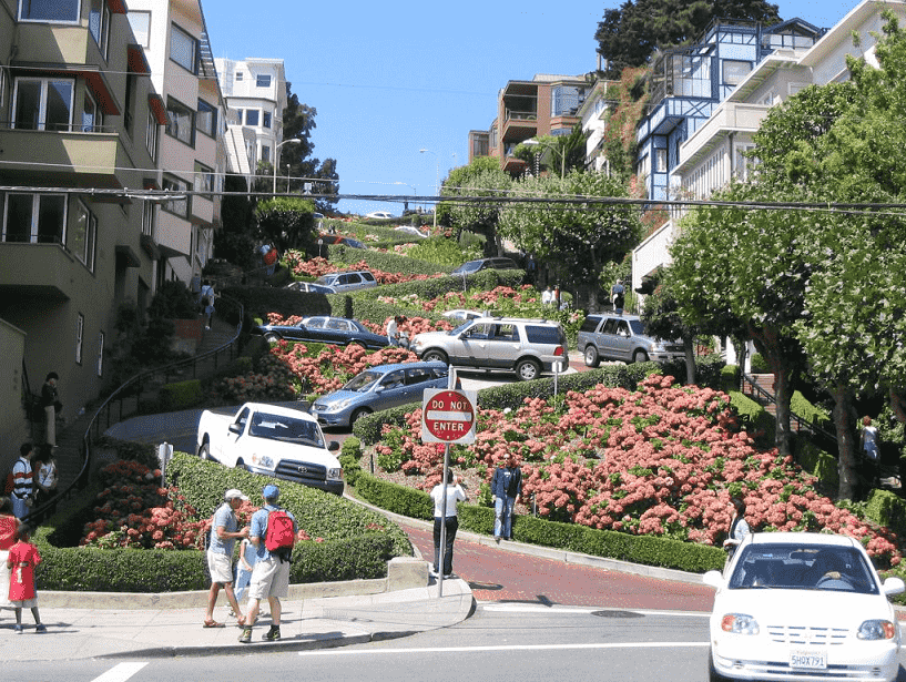 Rua Lombard Street em San Francisco Rua Lombard Street em San Francisco
