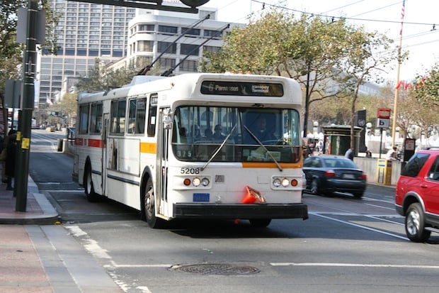 Ônibus em San Francisco Ônibus em San Francisco