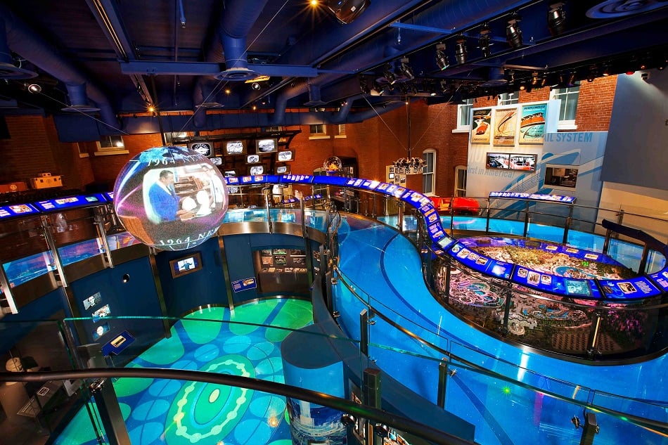 Estrutura do Walt Disney Family Museum em San Francisco Estrutura do Walt Disney Family Museum em San Francisco