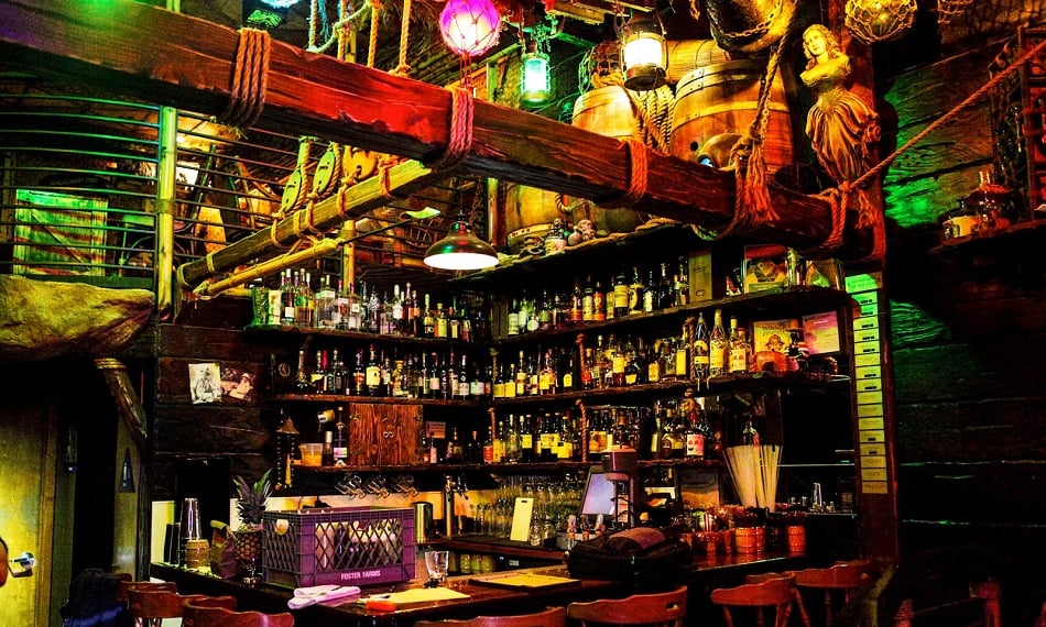 Bar Smuggler's Cove em San Francisco Bar Smuggler's Cove em San Francisco