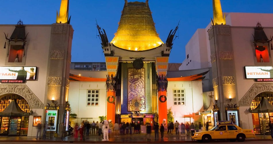 TCL Chinese Theatre em Los Angeles na Califórnia TCL Chinese Theatre em Los Angeles na Califórnia